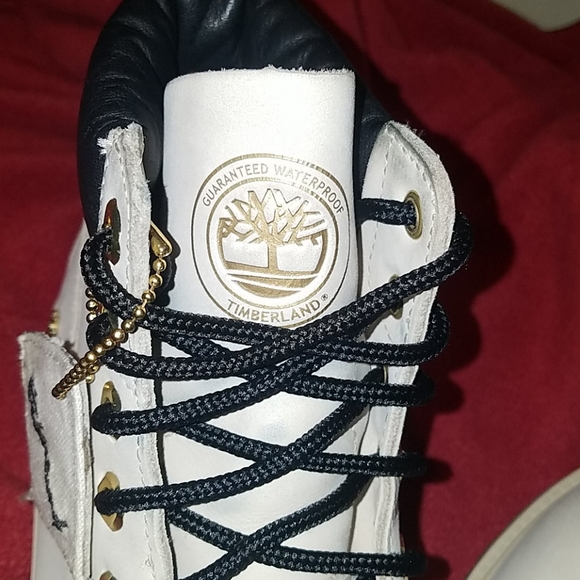 TIMBERLAND/SUPREME COLLABORATION OFF WHITE/GOLD… - Picture 15 of 16